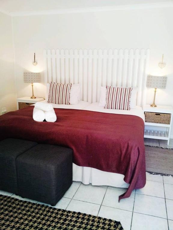 Oak Village B&B Stellenbosch Bilik gambar